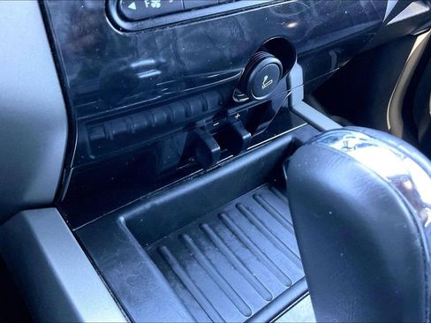 Used 2014 Ford Expedition Limited w/ Equipment Group 301A image 24