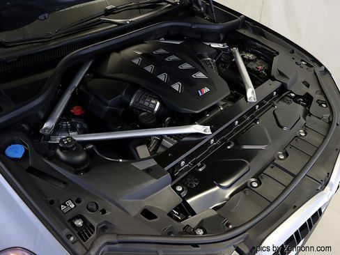 Certified 2025 BMW X6 M60i image 39