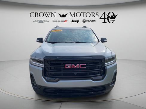 Used 2023 GMC Acadia SLT w/ Elevation Edition AWD/4WD image 2