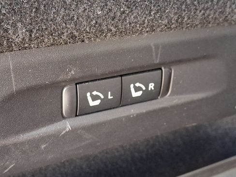 Used 2023 INFINITI QX60 Sensory w/ Vision Package AWD/4WD image 35