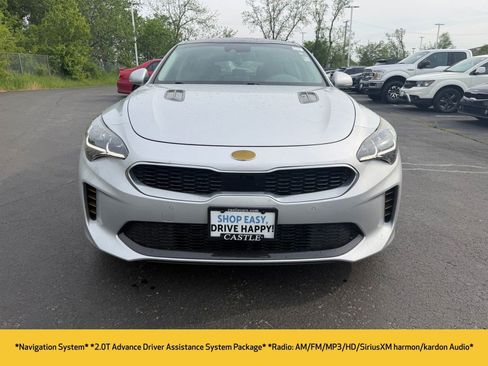 Used 2018 Kia Stinger Premium AWD/4WD image 2