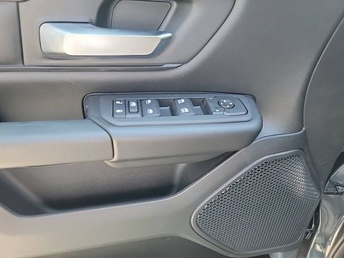 New 2026 RAM 1500 Tradesman AWD/4WD image 9