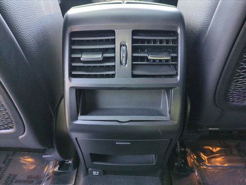 Used 2019 Mercedes-Benz GLS 450 4MATIC image 18