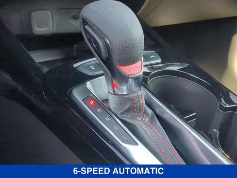 New 2026 Chevrolet Trax RS w/ Sunroof Package FWD image 13