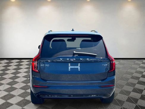 New 2026 Volvo XC90 T8 Ultra w/ Protection Package Premier AWD/4WD image 4