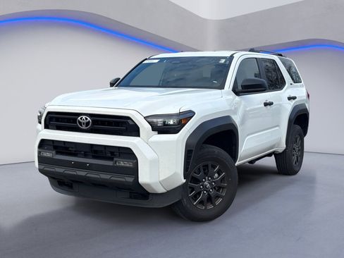 Used 2025 Toyota 4Runner TRD Sport image 2