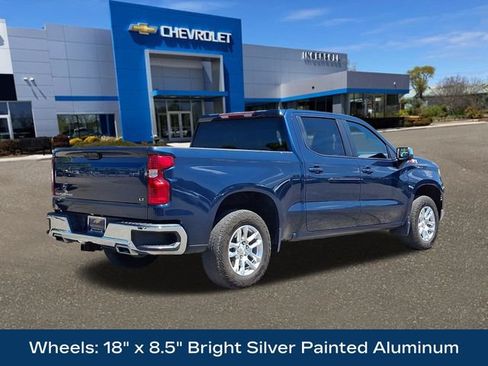 Used 2023 Chevrolet Silverado 1500 LT w/ Z71 Off-Road Package AWD/4WD image 27