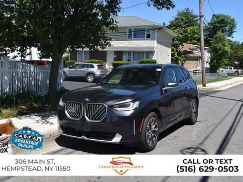 Used 2025 BMW X3 xDrive30i AWD/4WD image 3