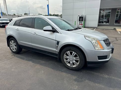 Used 2012 Cadillac SRX Luxury AWD/4WD image 3
