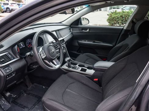 Used 2019 Kia Optima LX FWD image 16
