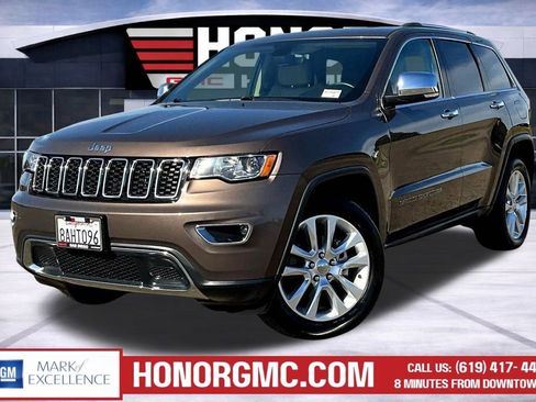 Used 2017 Jeep Grand Cherokee Limited image 3