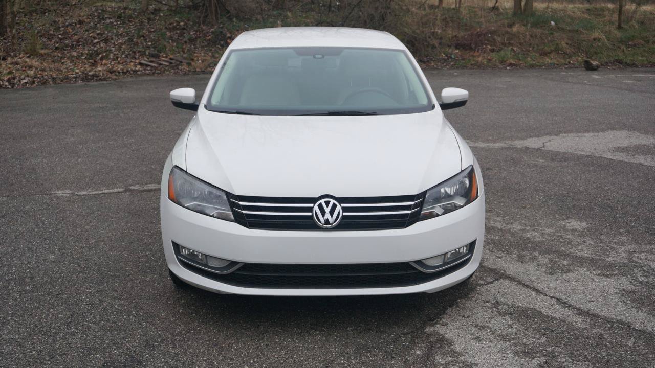 Used 2015 Volkswagen Passat 1.8T Limited Edition FWD image 7