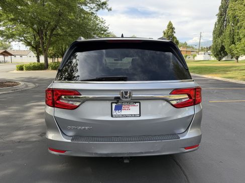 Used 2018 Honda Odyssey EX-L image 5