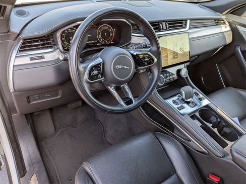 Used 2024 Jaguar F-PACE R-Dynamic S image 14