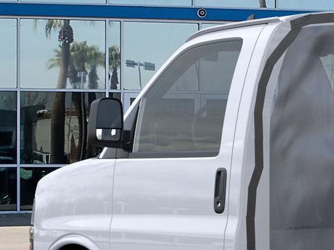 New 2025 Chevrolet Express 3500 w/ Power Convenience Package image 36