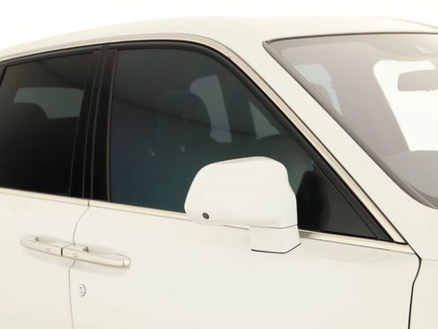 Used 2024 Rolls-Royce Cullinan w/ Cullinan Package AWD/4WD image 43