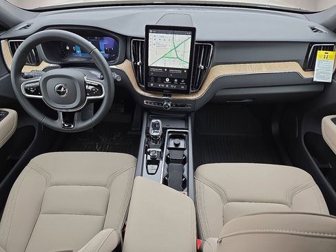 New 2026 Volvo XC60 B5 Plus w/ Protection Package Premier AWD/4WD image 17