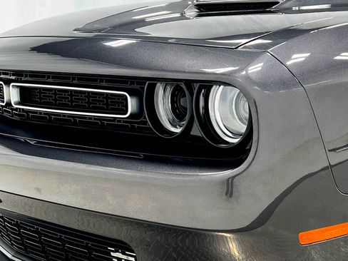 Used 2018 Dodge Challenger GT image 31