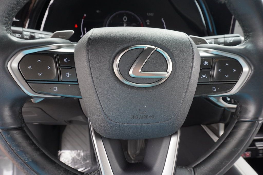 Used 2024 Lexus RX 350 Premium Plus w/ Convenience Package FWD image 18