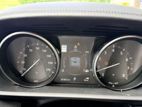 Used 2016 Land Rover Range Rover Sport HSE AWD/4WD image 28