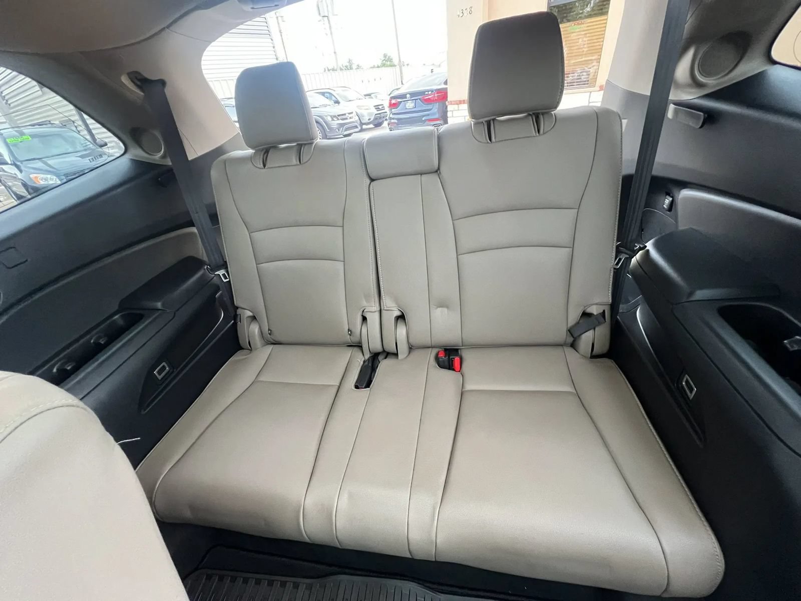 Used 2017 Honda Pilot Elite image 37