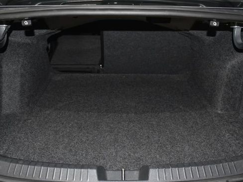 Used 2024 Volkswagen Jetta SE image 30