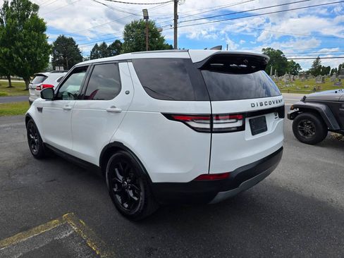 Used 2018 Land Rover Discovery SE AWD/4WD image 5
