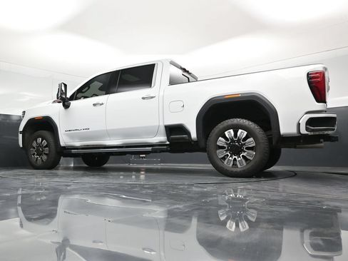 Used 2025 GMC Sierra 2500 Denali AWD/4WD image 61