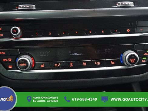 Used 2019 BMW X3 sDrive30i w/ Driving Assistance Package RWD image 19