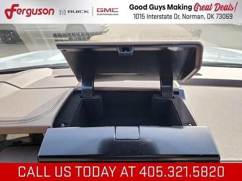 New 2026 GMC Yukon XL Denali w/ Denali Reserve Package AWD/4WD image 32
