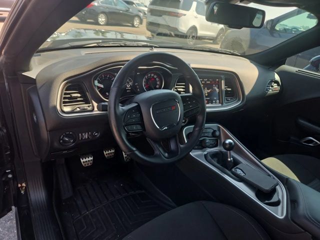 Used 2022 Dodge Challenger R/T Scat Pack RWD image 14