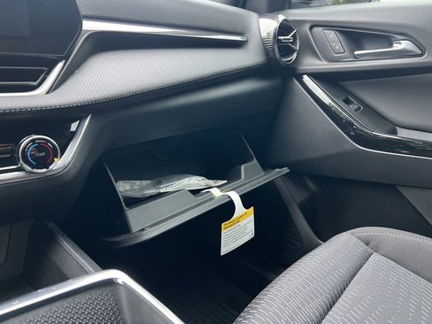 New 2026 Chevrolet Equinox LT image 29