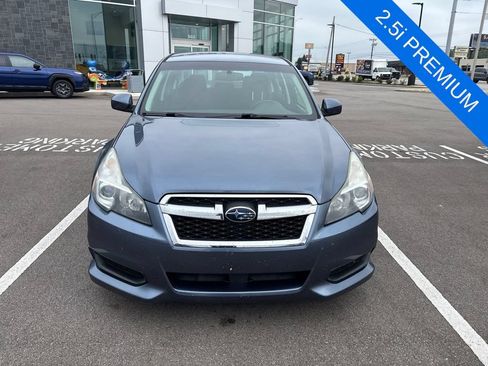 Used 2014 Subaru Legacy 2.5i Premium AWD/4WD image 2