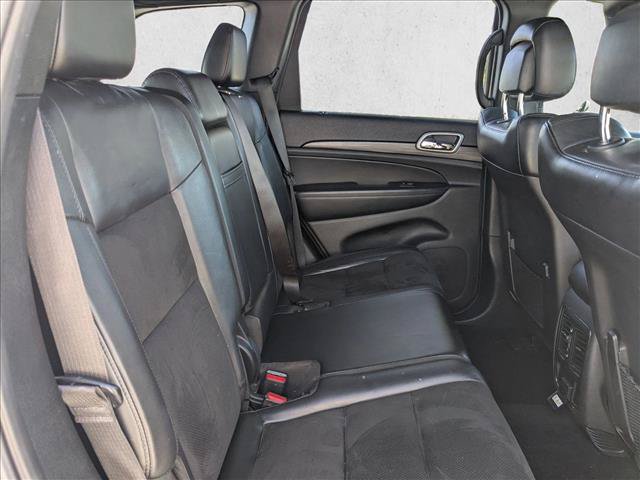 Used 2019 Jeep Grand Cherokee Altitude RWD image 16