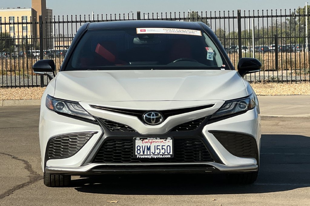 Certified 2021 Toyota Camry XSE FWD image 11