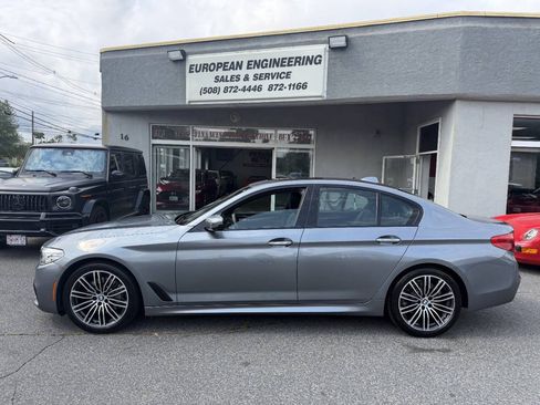 Used 2017 BMW 530i xDrive AWD/4WD image 4