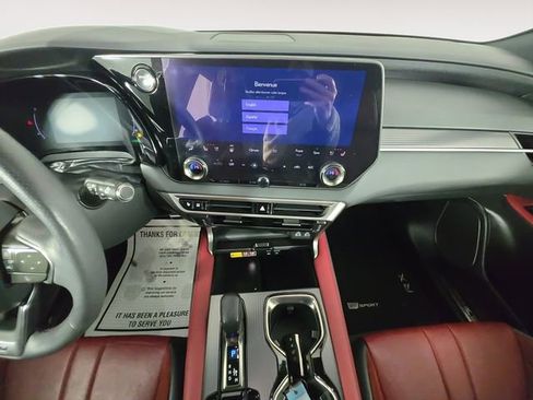 Used 2024 Lexus RX 500h F Sport w/ Convenience Package image 11