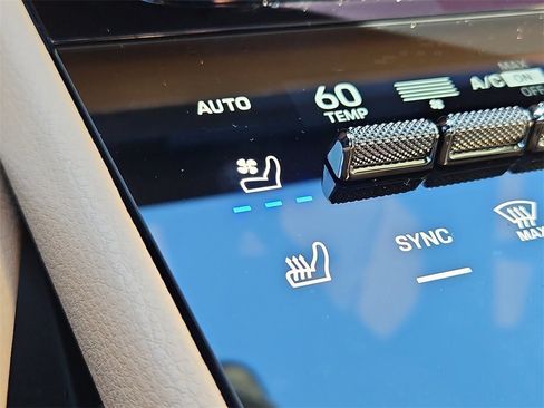 New 2026 Porsche Cayenne Coupe image 21