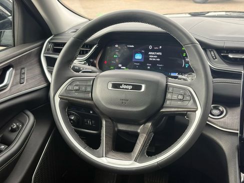 Used 2022 Jeep Grand Cherokee Limited 4xe w/ MOPAR Finishing Package AWD/4WD image 22