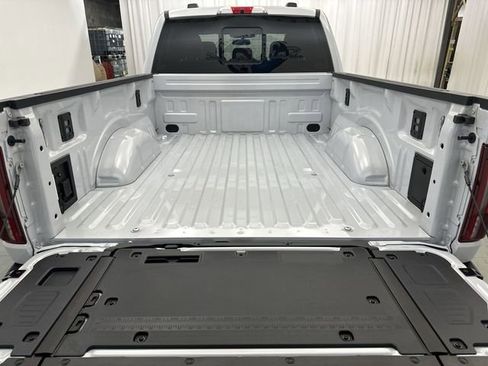 New 2025 Ford F150 Platinum w/ FX4 Off-Road Package image 22
