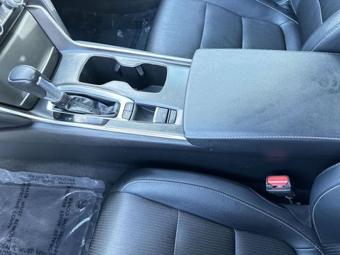 Used 2019 Honda Accord Sport image 18