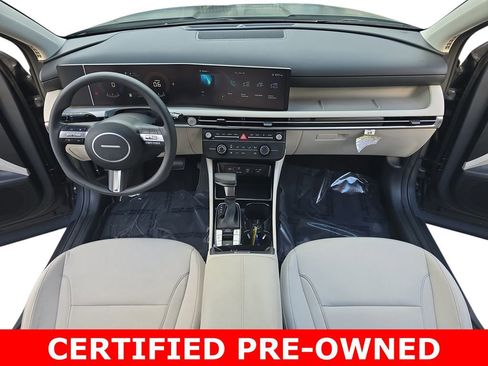 Used 2025 Hyundai Tucson SE FWD image 9