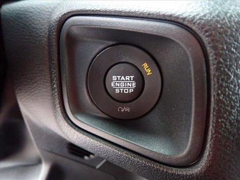 New 2025 Jeep Gladiator Willys image 23