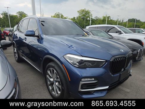 Used 2019 BMW X5 xDrive40i w/ Convenience Package AWD/4WD image 1