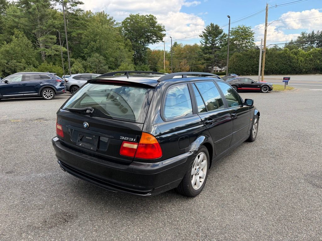 Used 2000 BMW 323i Wagon RWD image 5