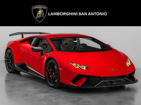 Used 2018 Lamborghini Huracan Performante AWD/4WD image 1