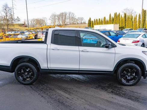 New 2026 Honda Ridgeline Black Edition image 5