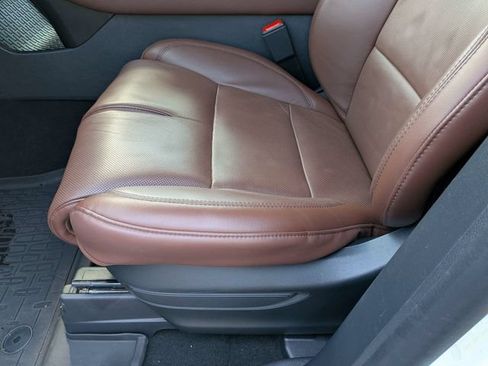 Used 2025 Lincoln Aviator Reserve w/ Equipment Group 201A AWD/4WD image 21