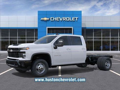 New 2026 Chevrolet Silverado 3500 W/T AWD/4WD image 2