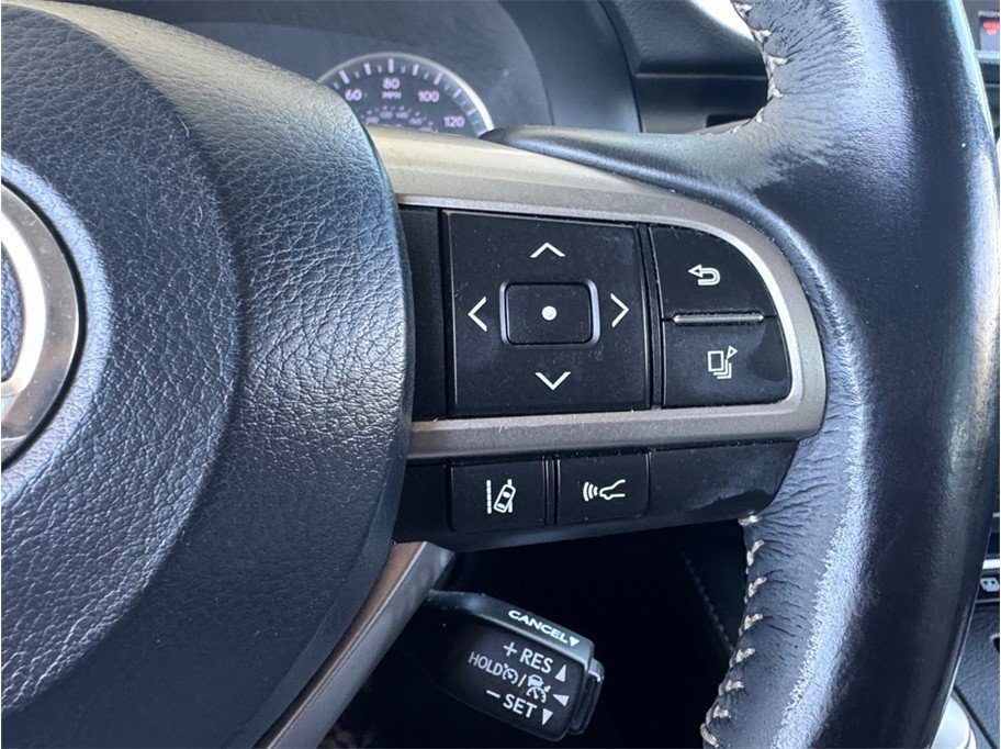 Used 2016 Lexus ES 300h w/ Luxury Package w/Wood Trim FWD image 15